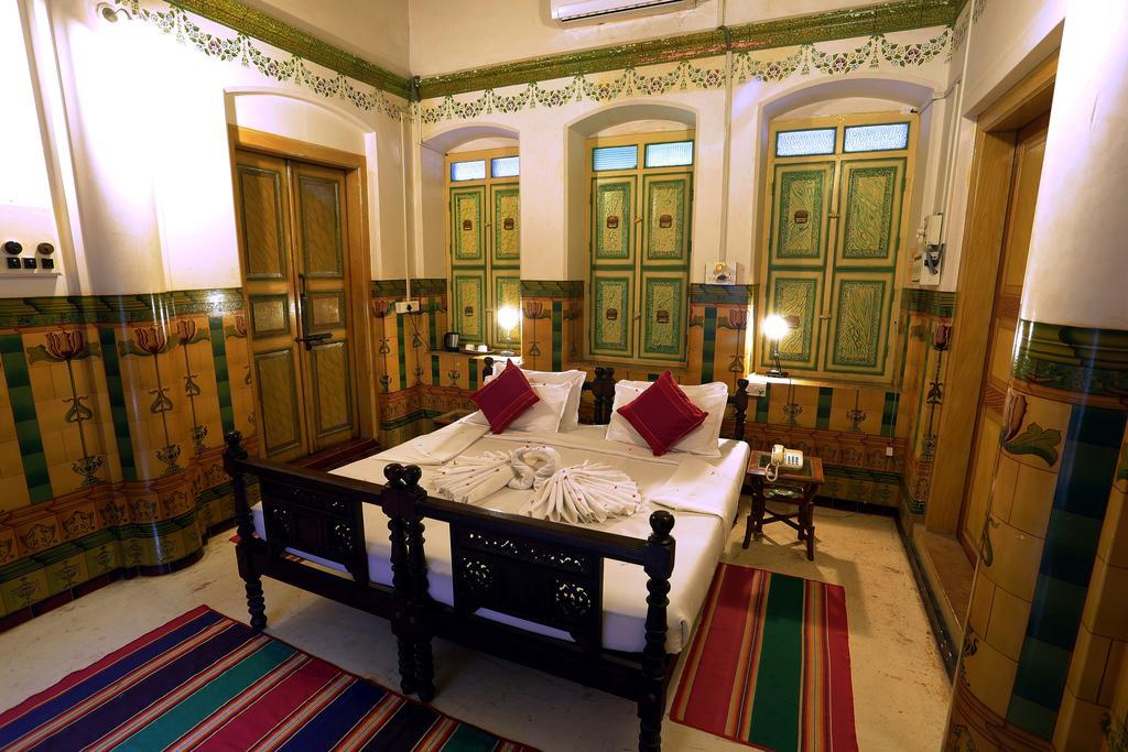 Chettinadu Mansion - An Authentic Heritage Palace Kānādukāttān 外观 照片