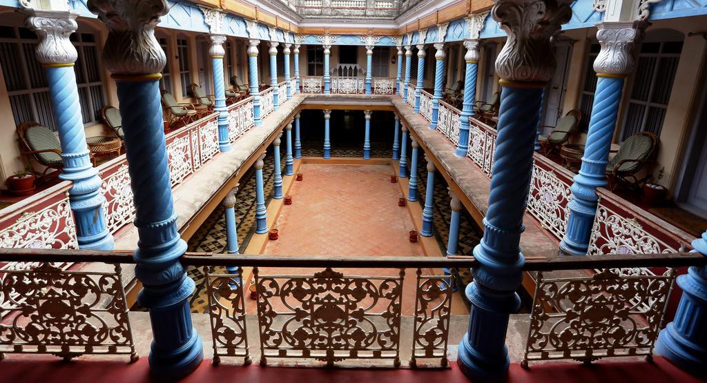 Chettinadu Mansion - An Authentic Heritage Palace Kānādukāttān 外观 照片