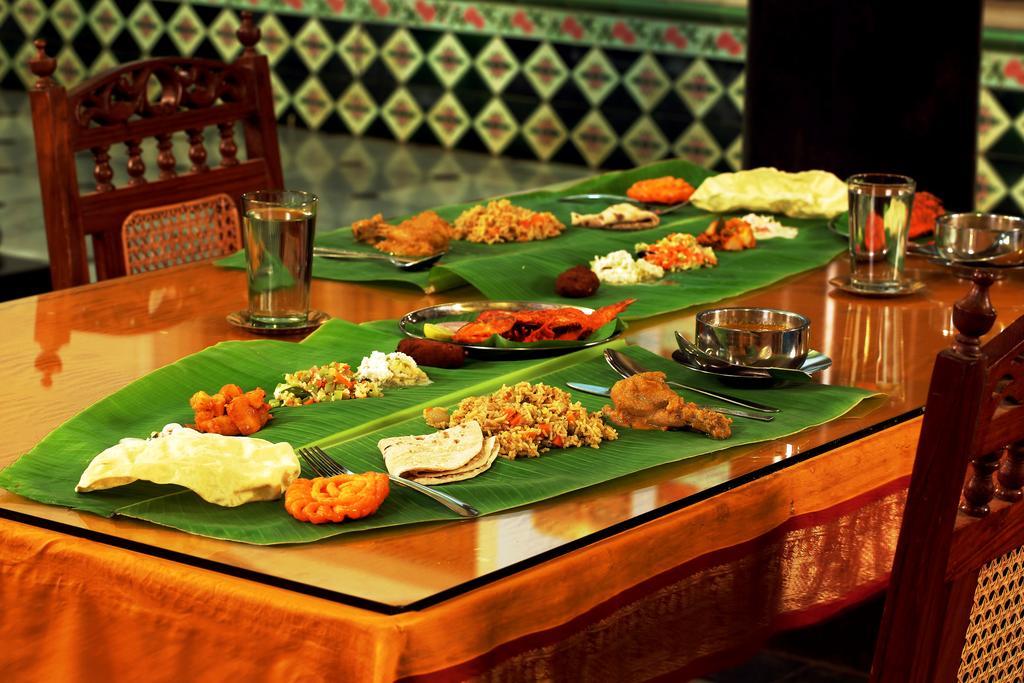 Chettinadu Mansion - An Authentic Heritage Palace Kānādukāttān 外观 照片